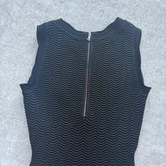 Milly Scalloped Flare Knit Midi Dress - Picture 5 of 5